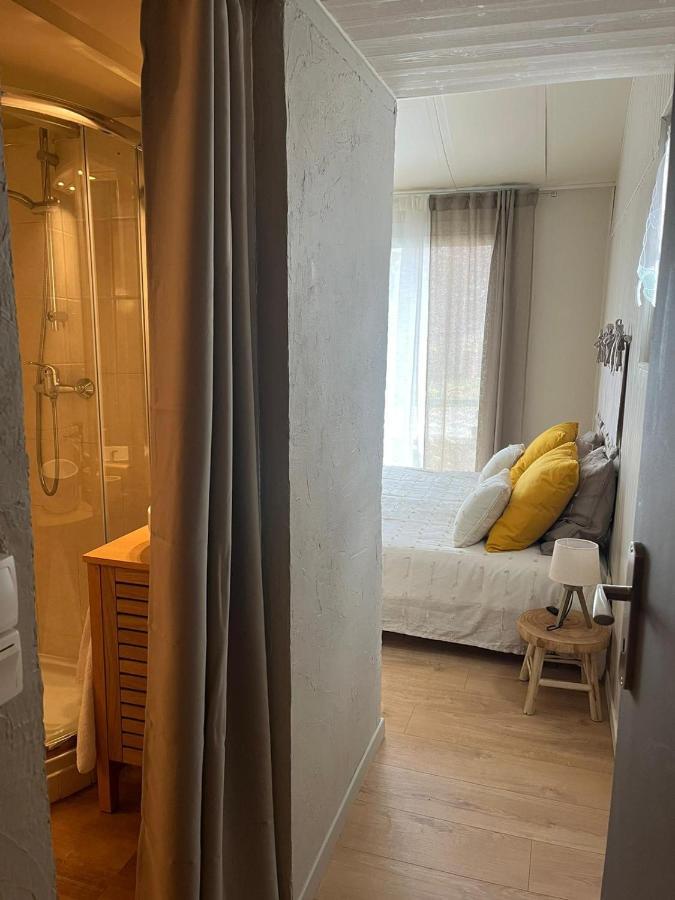 Chambres D'Hotes Marylou Valensole Esterno foto